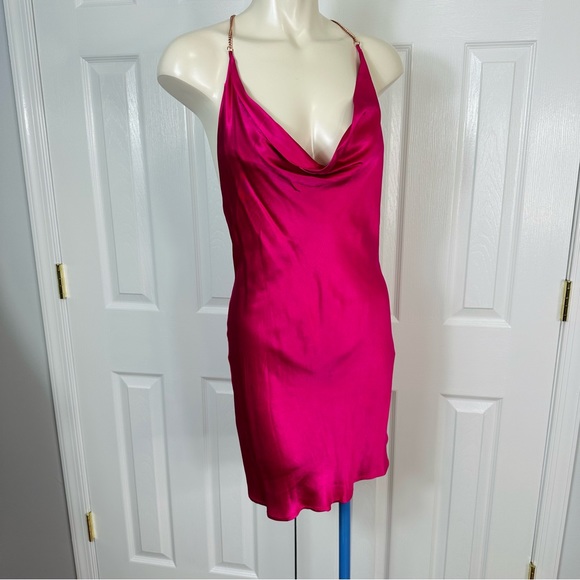 🌟🌟SOLD 🌟🌟FOREVER 21 dress mini dress ROSE GOLD chain SHOULDER STRAPS fuchsiS - Picture 11 of 11